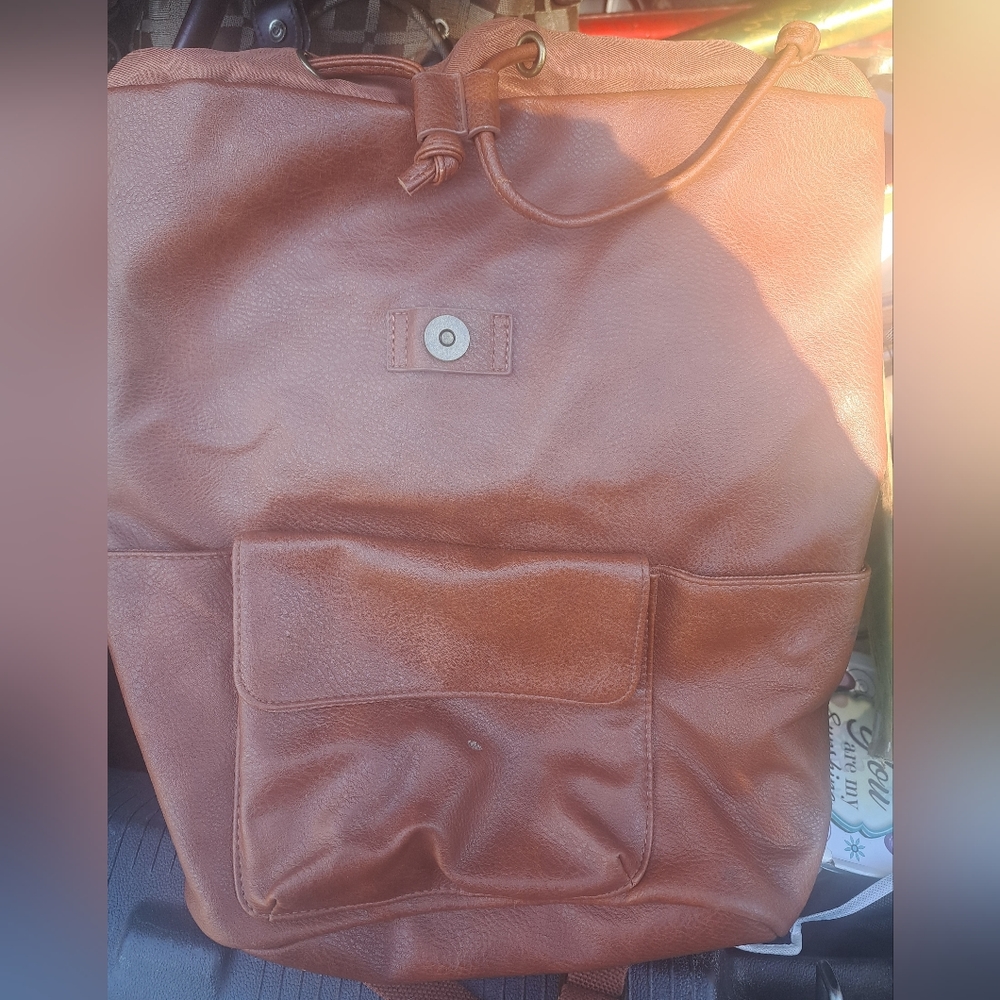 Universal Leather Bag
